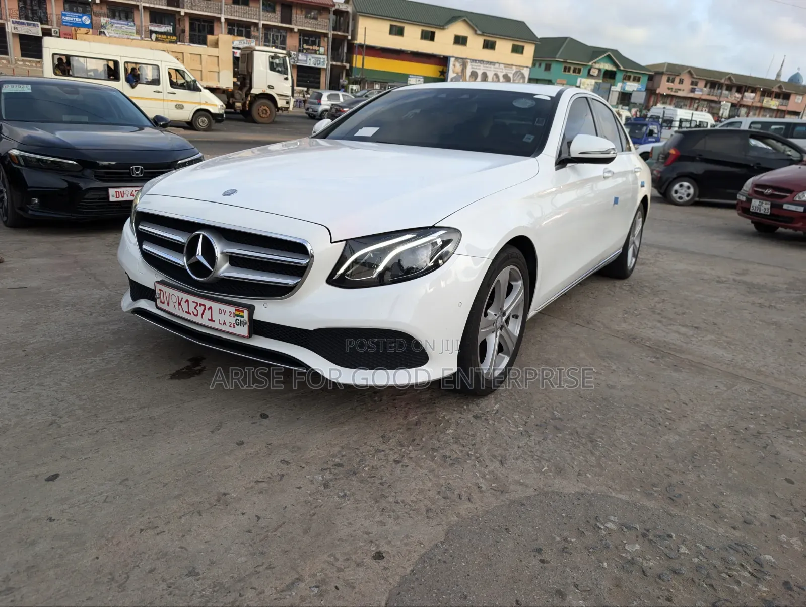 Mercedes-Benz E300 4Matic AWD Sedan (2.0L 4cyl 9A) 2017 White