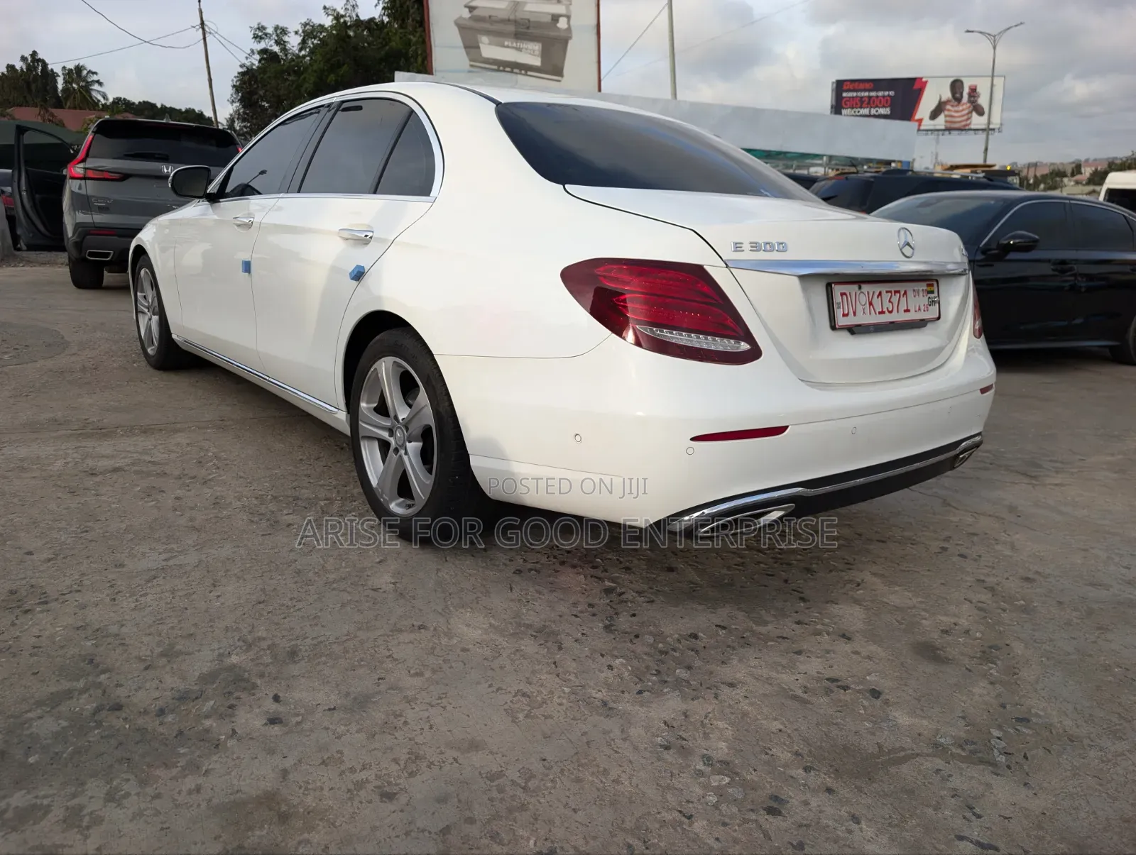 Mercedes-Benz E300 4Matic AWD Sedan (2.0L 4cyl 9A) 2017 White