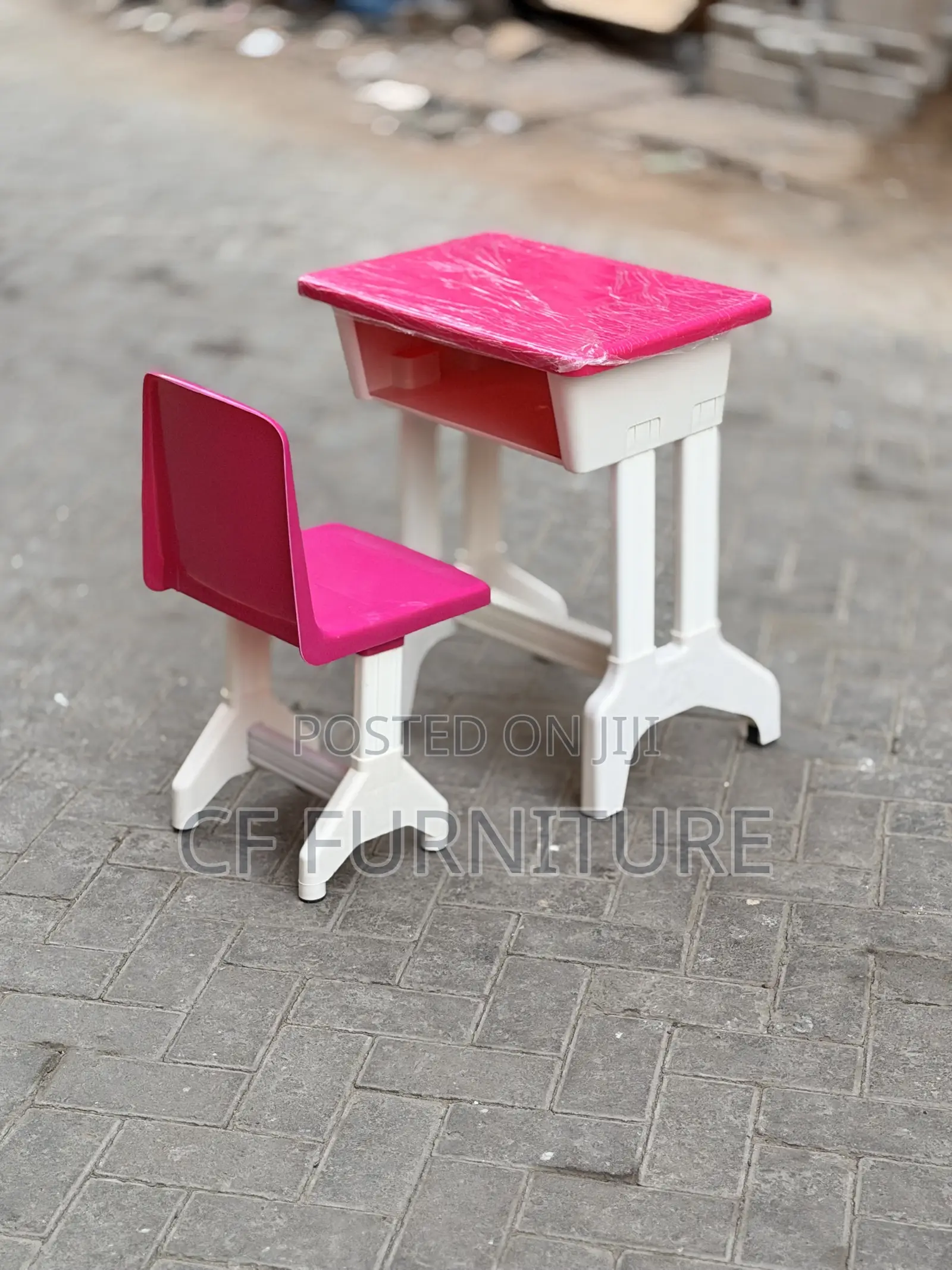 Nursery/Kids/Children Plastic Desk(small)