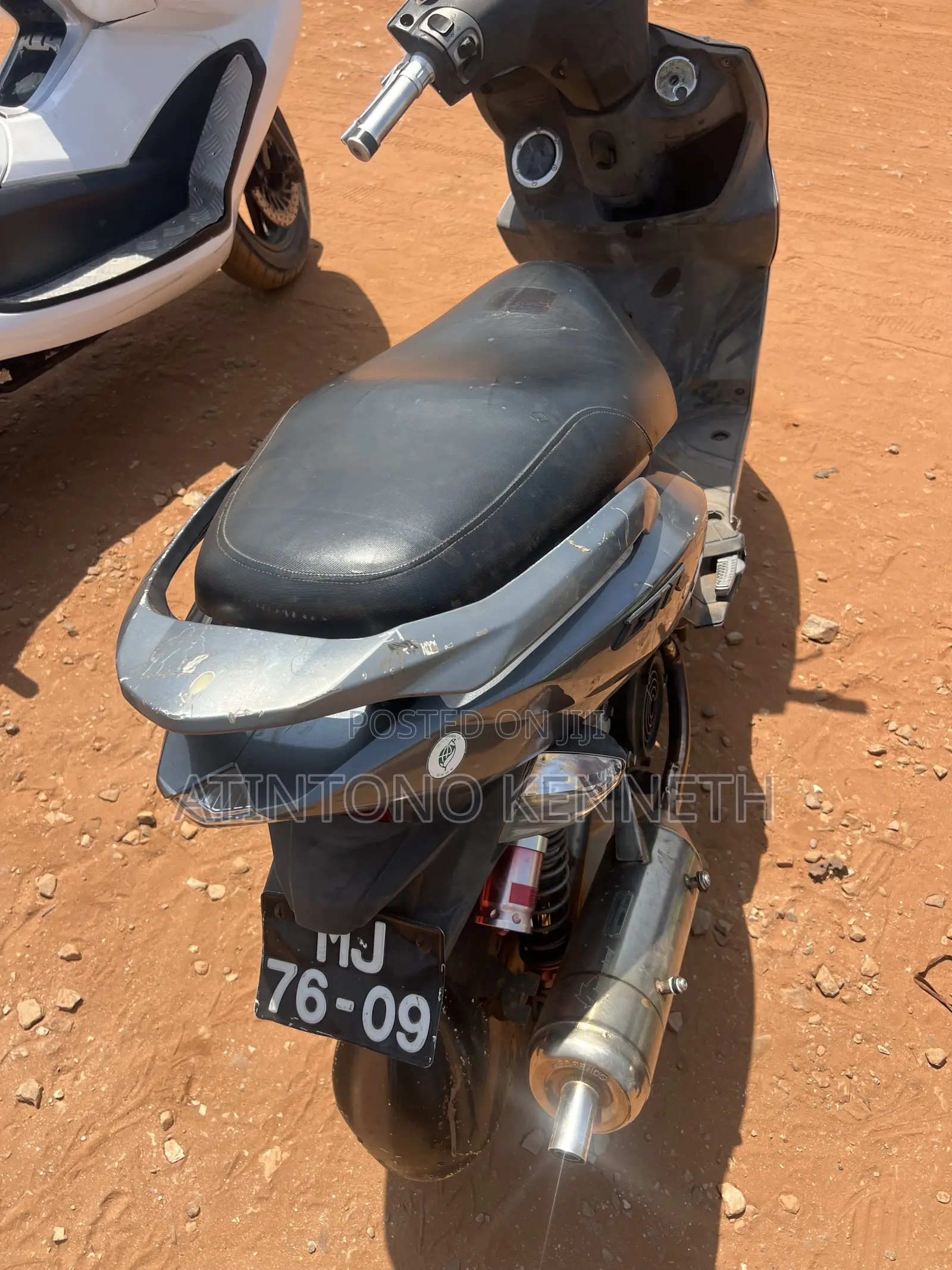 Yamaha Aerox 2018 Gray