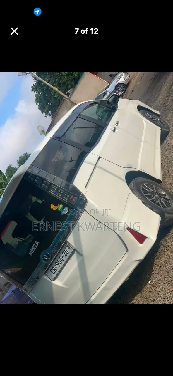 Toyota Voxy 2016 White