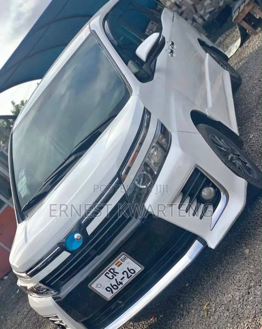 Toyota Voxy 2016 White