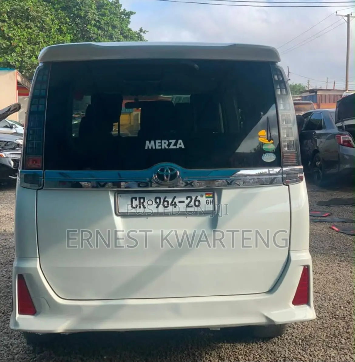 Toyota Voxy 2016 White