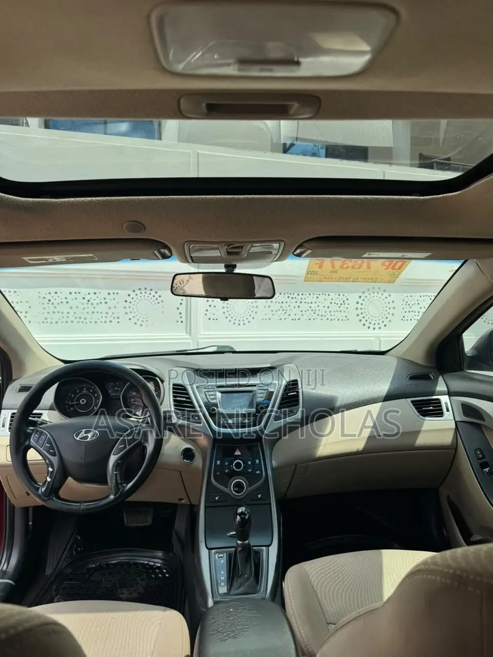 Hyundai Elantra 2016 Red