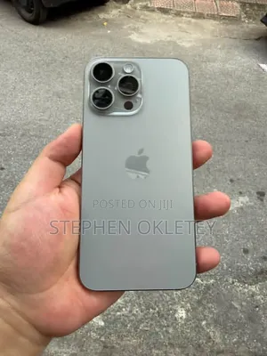 New Apple iPhone 15 Pro Max 256 GB Silver