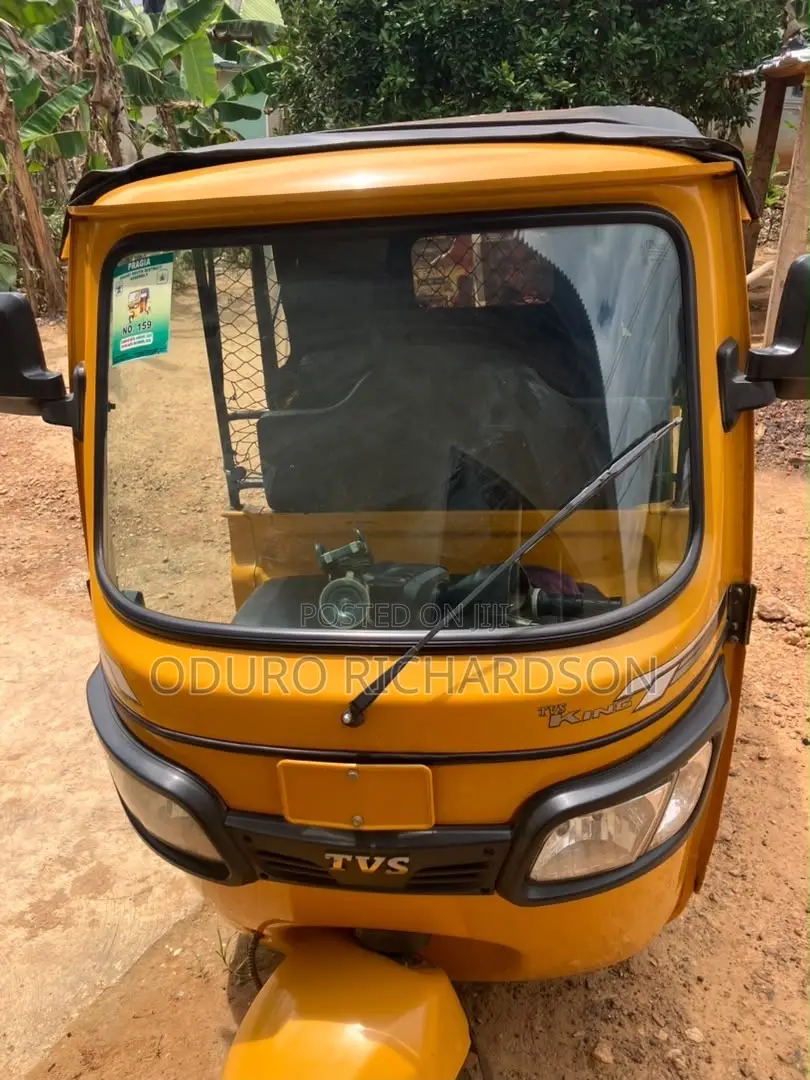 TVS King Deluxe Plus iTouch Start 2025 Yellow