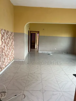 2bdrm Apartment in Modern Properties, New Town for rent