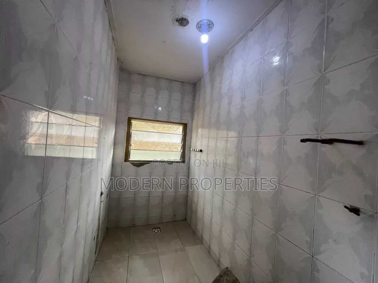 2bdrm Apartment in Modern Properties, New Town for rent