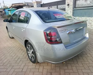 Nissan Sentra 2.0 2011 Silver