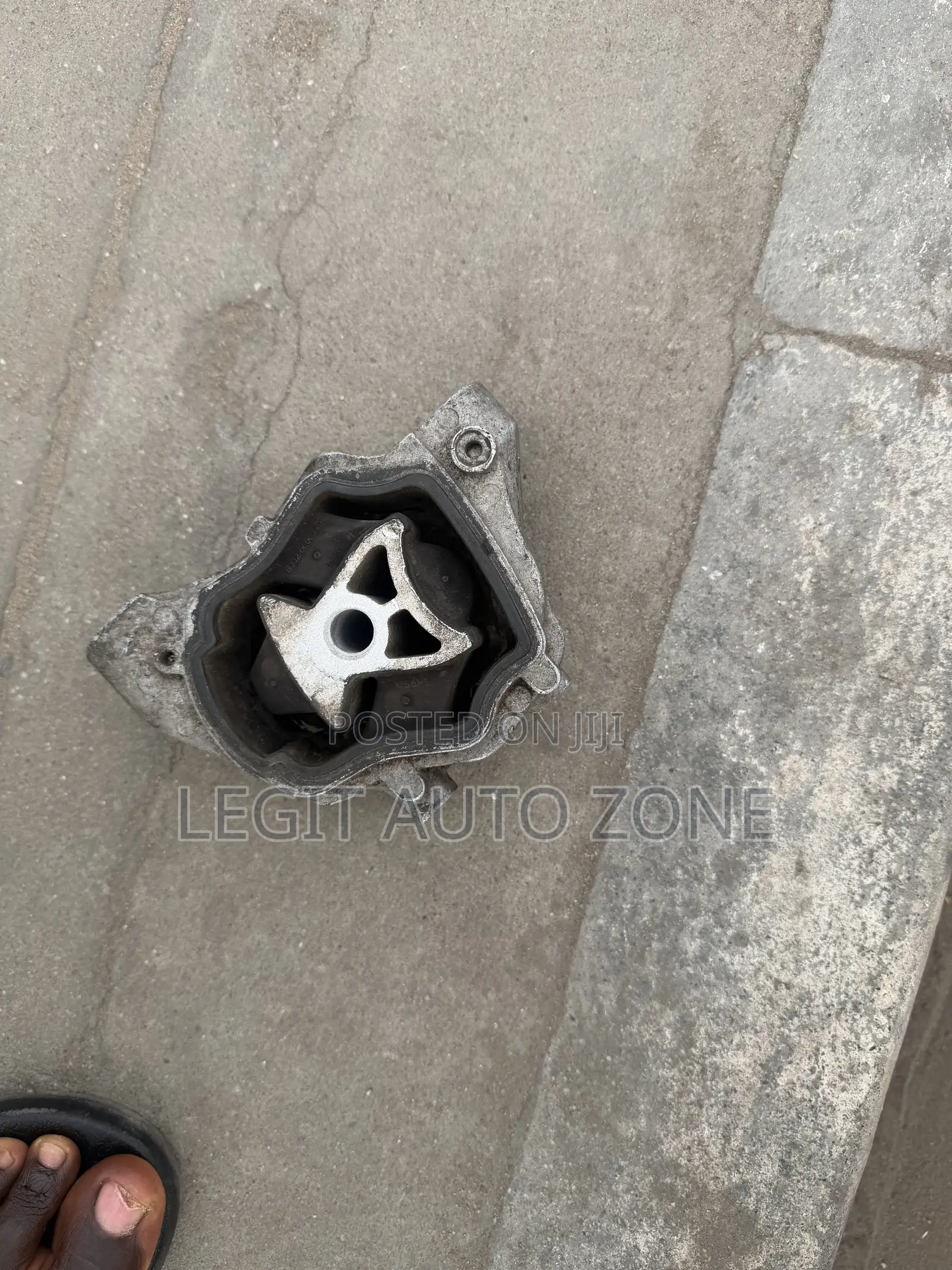 Range Rover Evoque, Discovery Sport, Land Rover,Engine Mount Available
