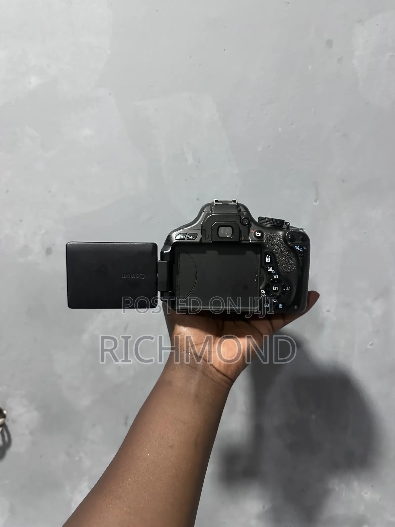 Canon 600D With 50mm Lense