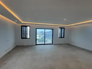 3bdrm House in Pokuase Acp for sale