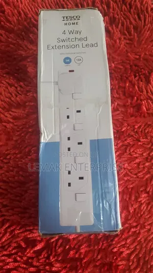 Tesco Home 4 Way Switched Extension