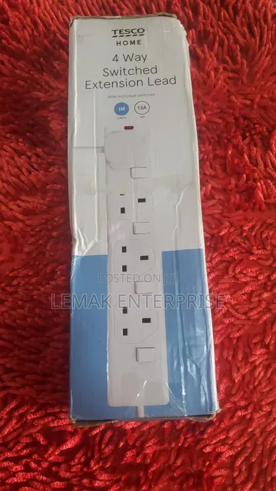 Tesco Home 4 Way Switched Extension
