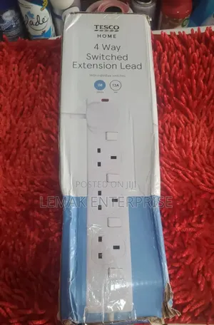 Tesco Home 4 Way Switched Extension