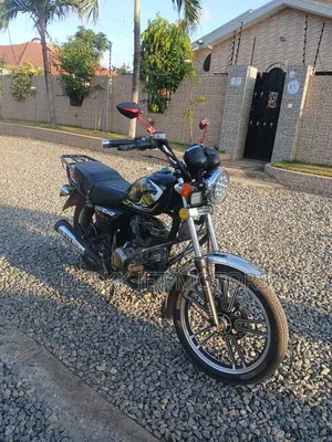 Royal Motorcycle 2026 Black
