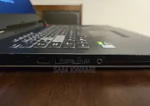 Laptop Asus ROG Strix G17 32GB Intel Core i7 SSD 1T