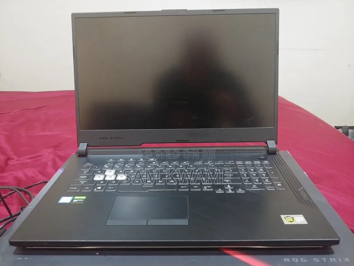 Laptop Asus ROG Strix G17 32GB Intel Core i7 SSD 1T