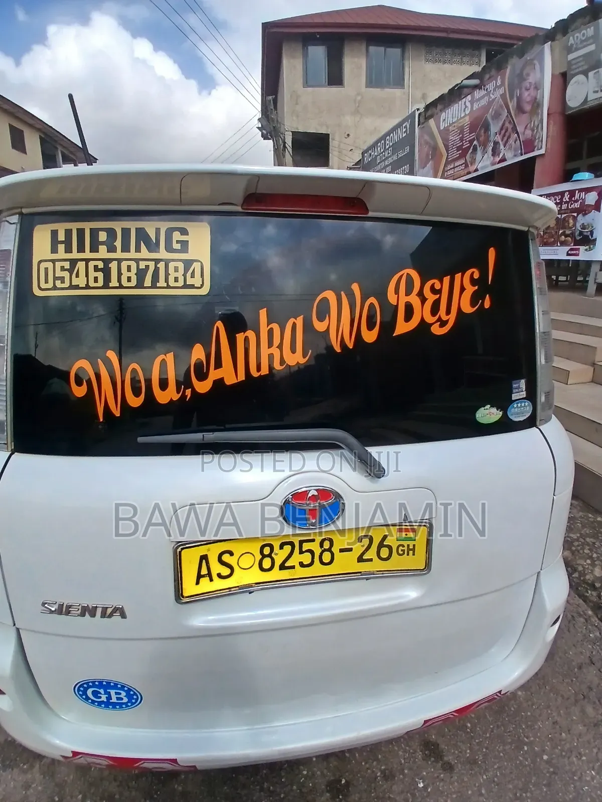 Toyota Sienta 2012 White