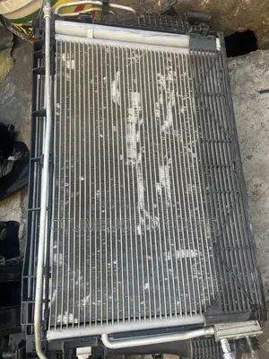 Chevrolet Malibu 2017 2018 2019 2020 2021 Radiator (Water Tank)