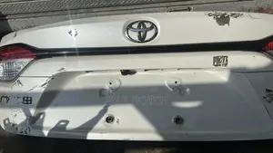 2020,2021,2022,2023,2024,2025 Toyota Corolla Boot/Trunk