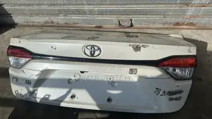 2020,2021,2022,2023,2024,2025 Toyota Corolla Boot/Trunk