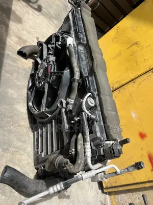 Ford Escape 2013 2014 2015 2016 Complete Radiator (Water Tank)