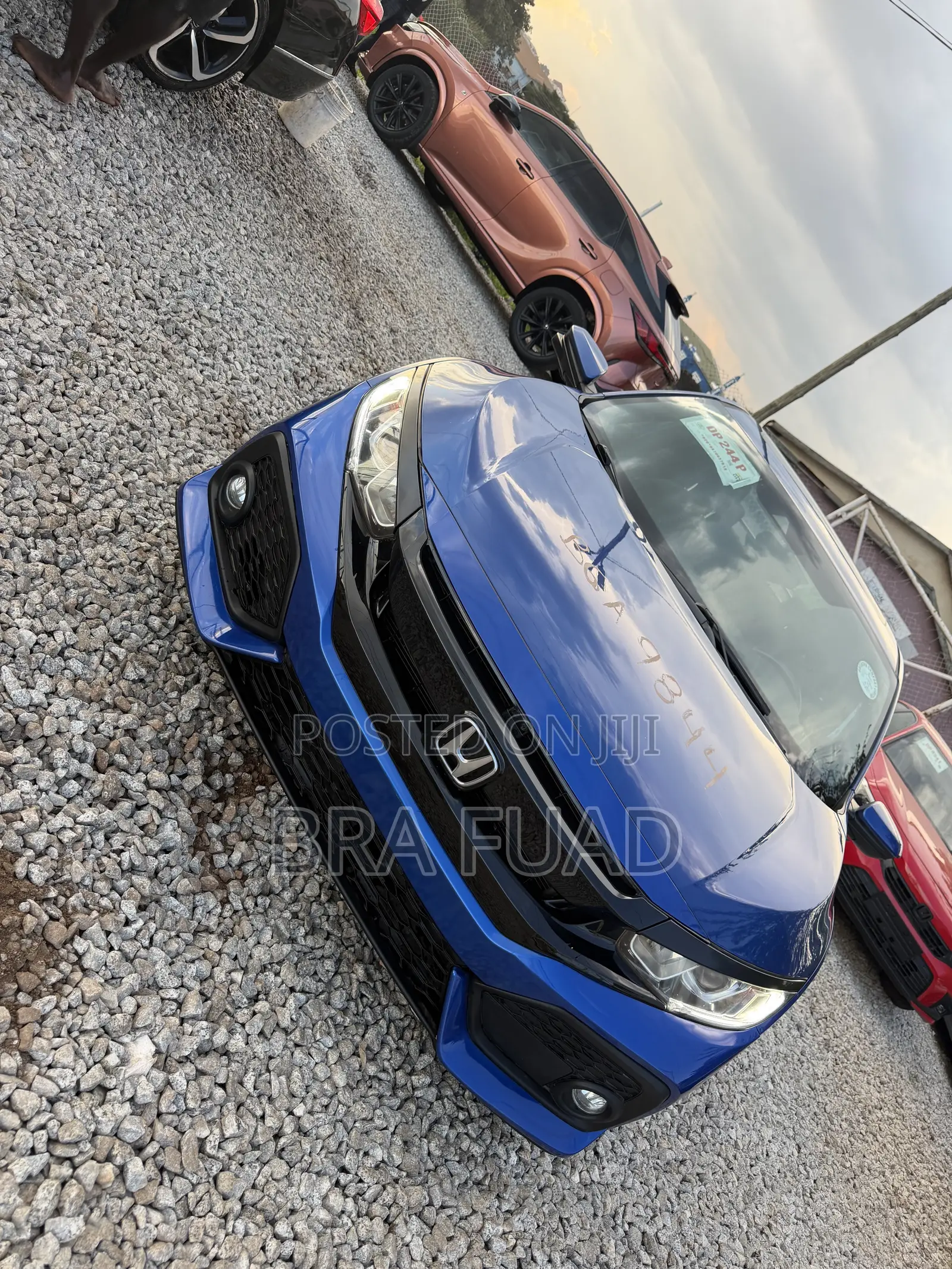 Honda Civic EX 4dr Hatchback (1.5L 4cyl) 2017 Blue