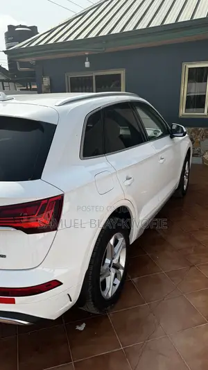 Audi Q5 2021 White