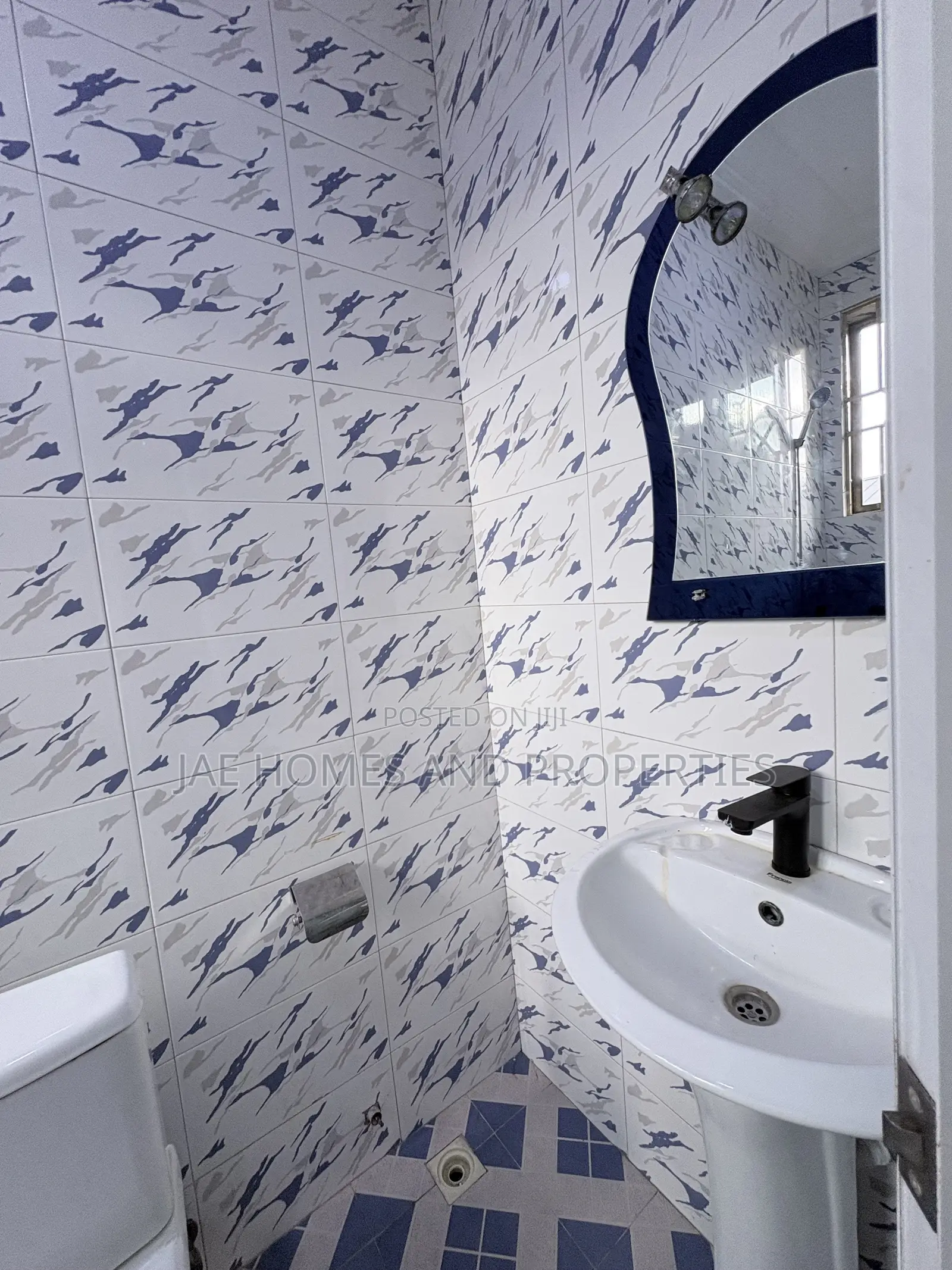 2bdrm Apartment in West Hills Mall Area for rent