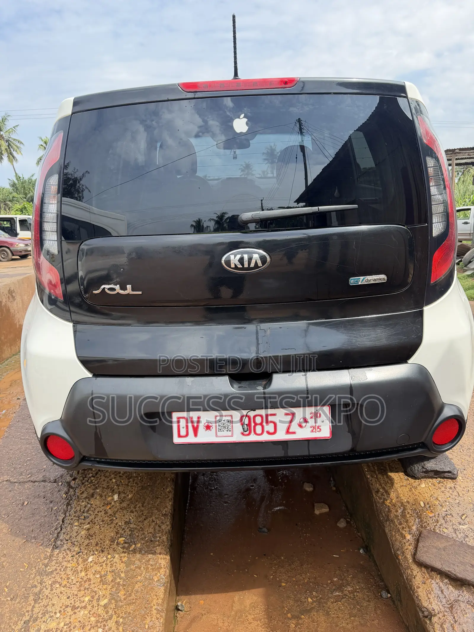 Kia Soul 4dr Wagon (1.6L 4cyl 6A) 2015 White
