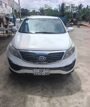 Kia Sportage EX 4dr SUV AWD (2.4L 4cyl 6A) 2013 White