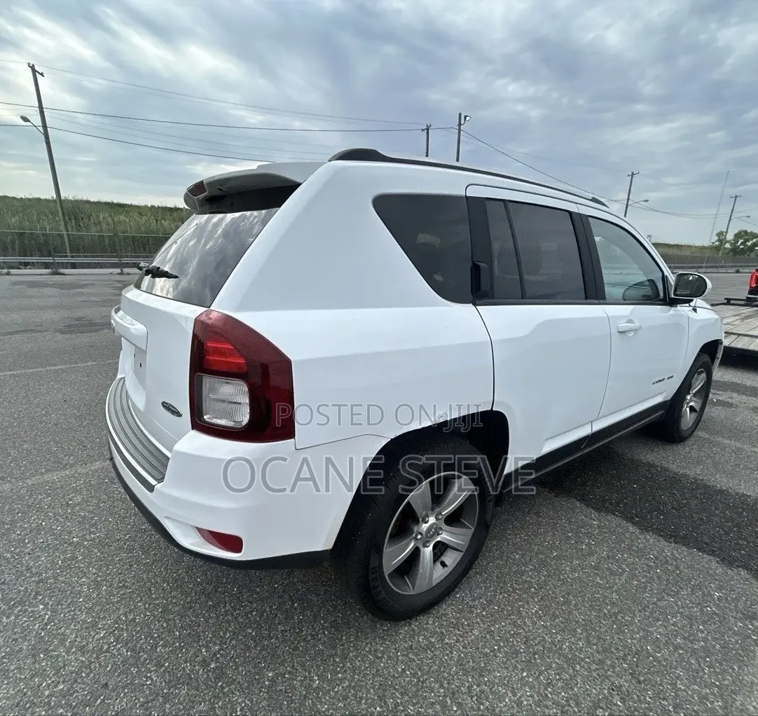 Jeep Compass Latitude 4x4 2016 White
