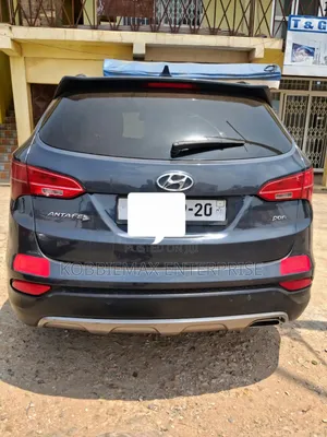 Hyundai Santa Fe 2015 Green