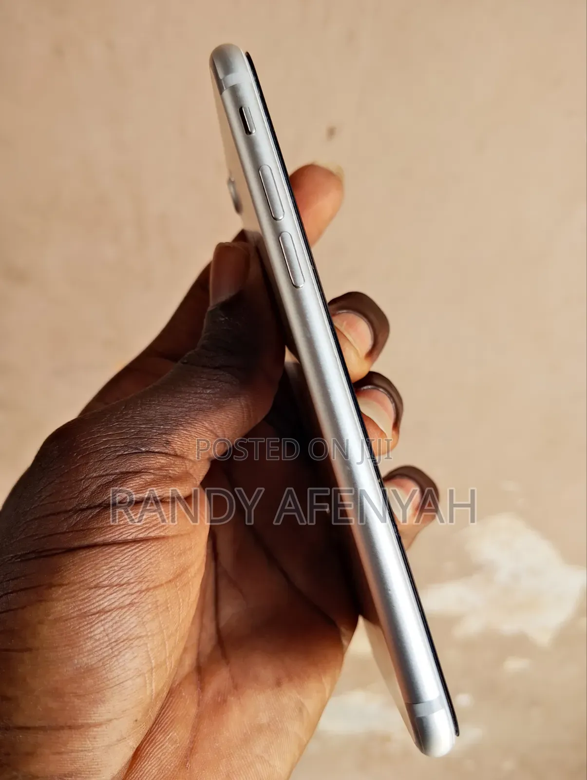 Apple iPhone 7 32 GB Silver