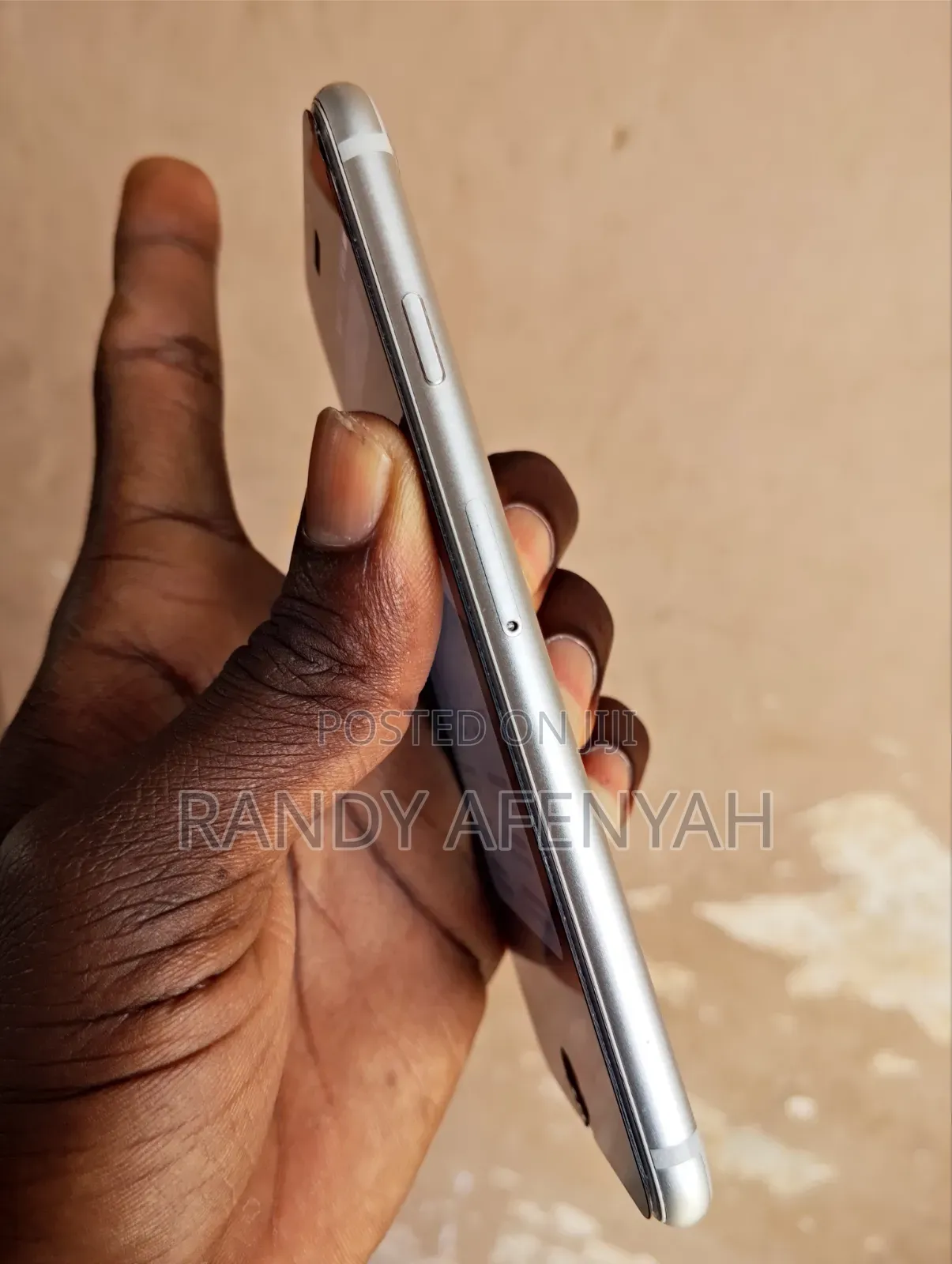Apple iPhone 7 32 GB Silver