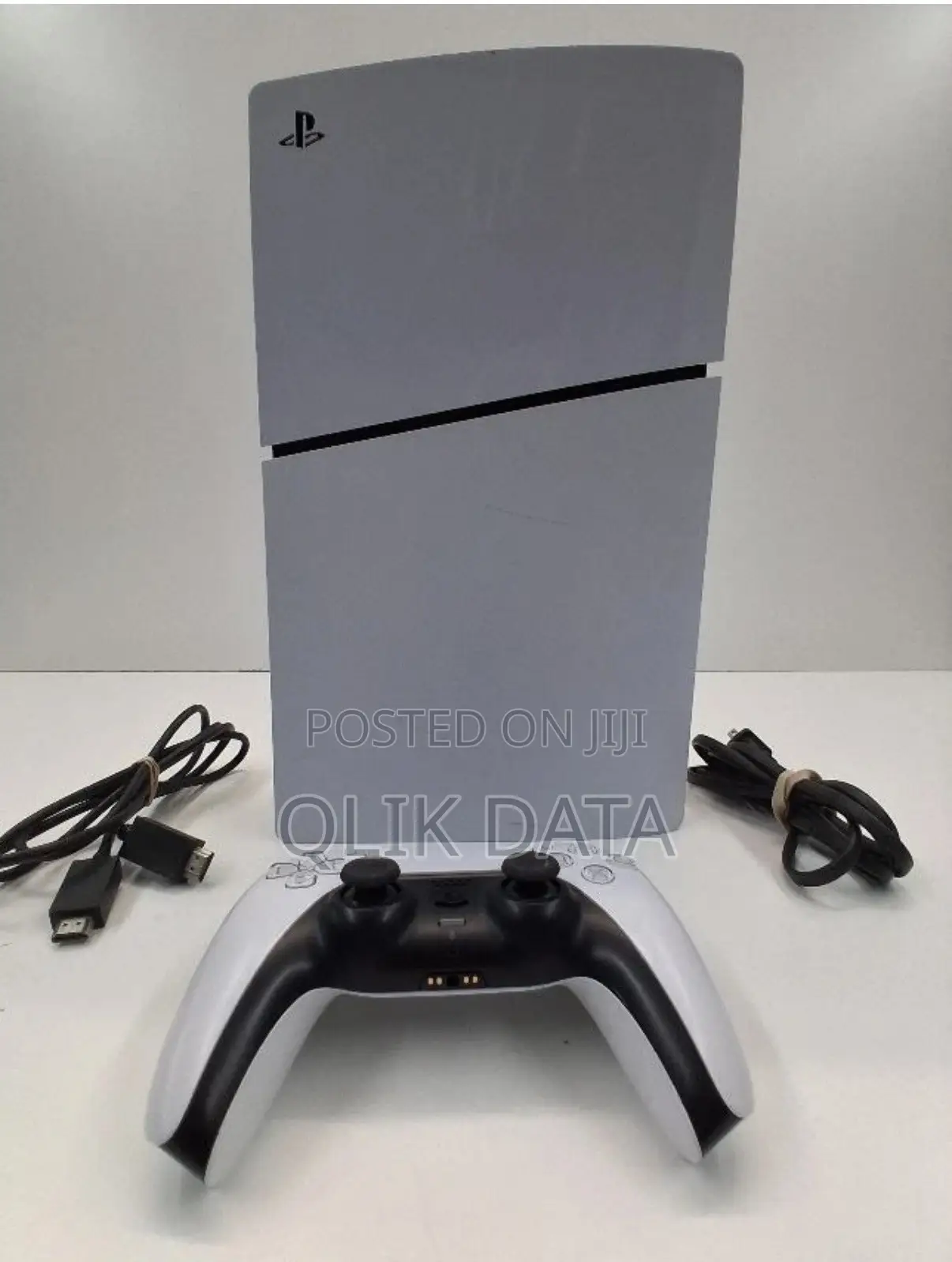 PlayStation 5 Slim Digital 1TB Glossy Finish Plus Games