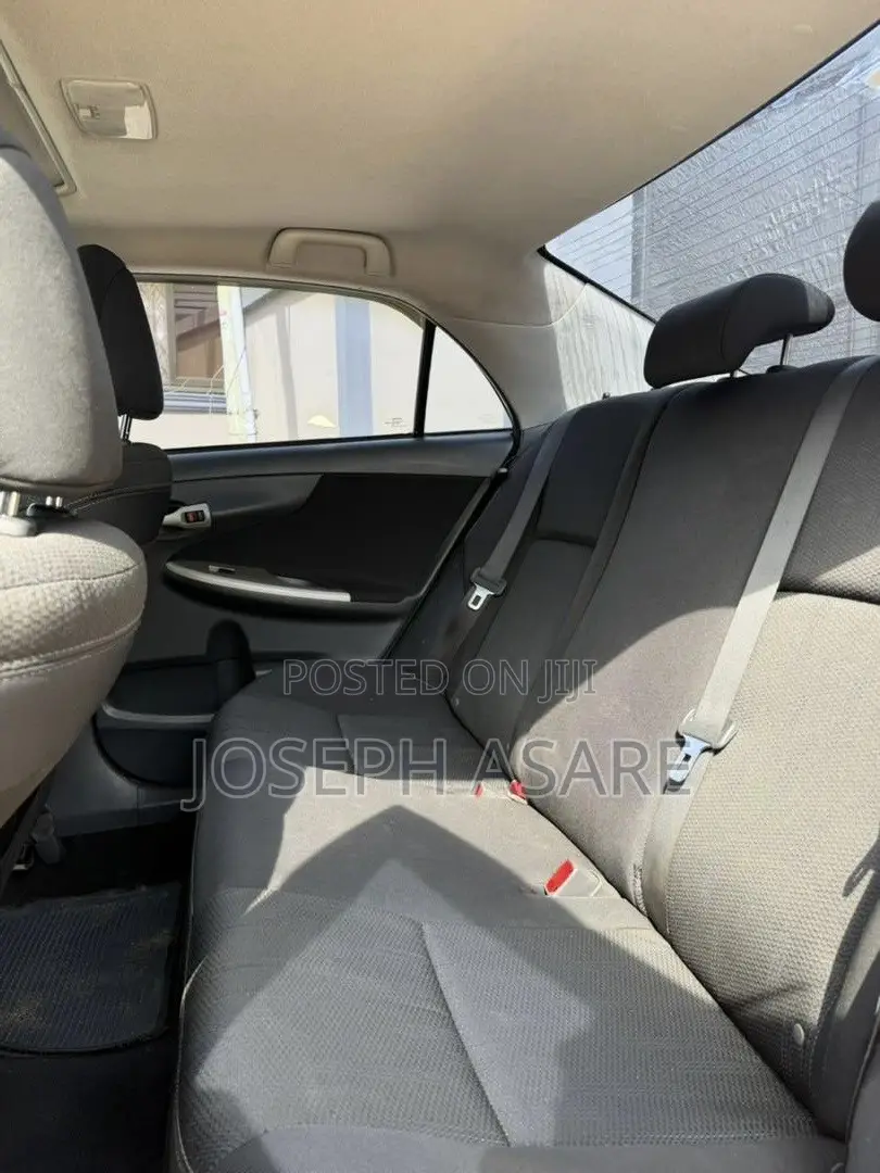 Toyota Corolla 2013 Red