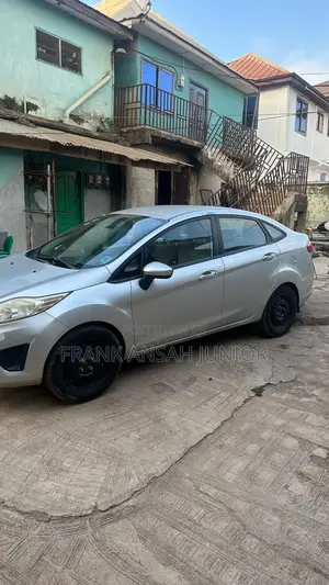 Ford Fiesta S Sedan 2013 Silver