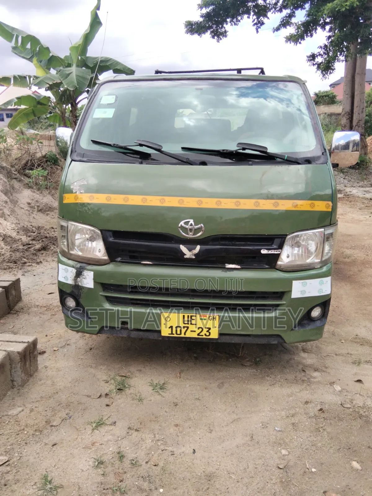 Toyota Grand HiAce 2002 Gray