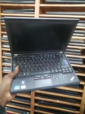 Laptop Lenovo ThinkPad X220 8GB Intel Core i7 HDD 500GB