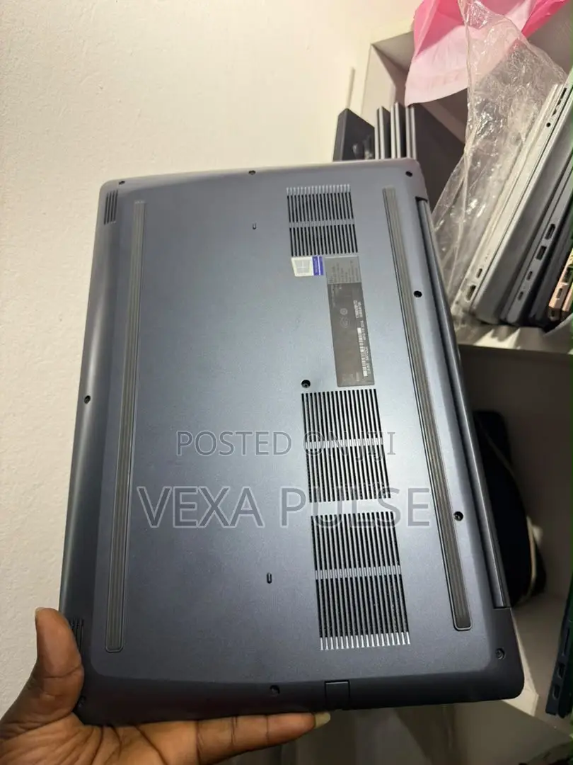 Laptop Dell G3 17 3579 16GB Intel Core i7 SSHD+SSD 1T
