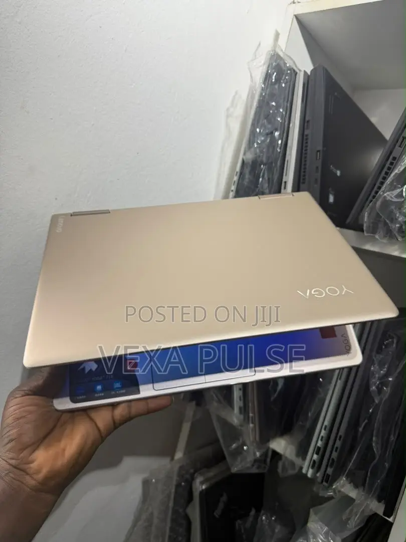 Laptop Lenovo Yoga 710 8GB Intel Core i5 SSD 256GB