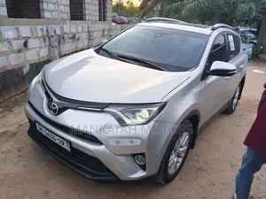 Toyota RAV4 2016 Silver