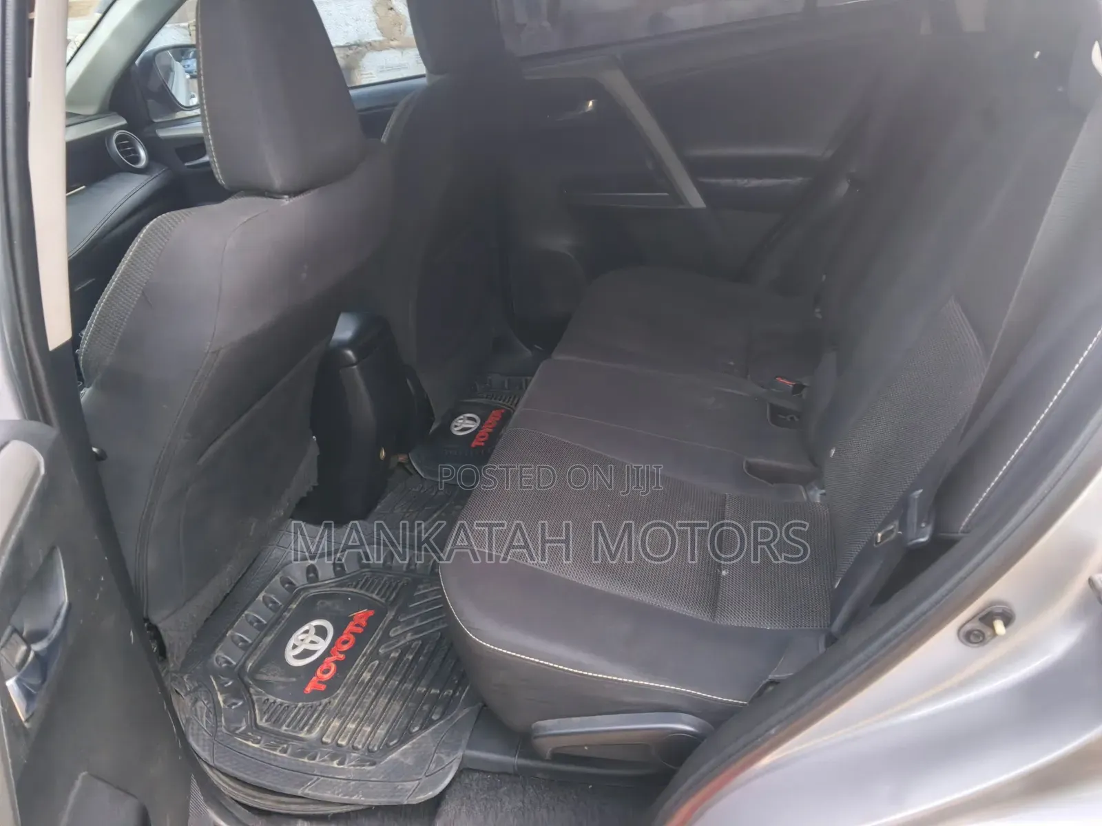 Toyota RAV4 2016 Silver