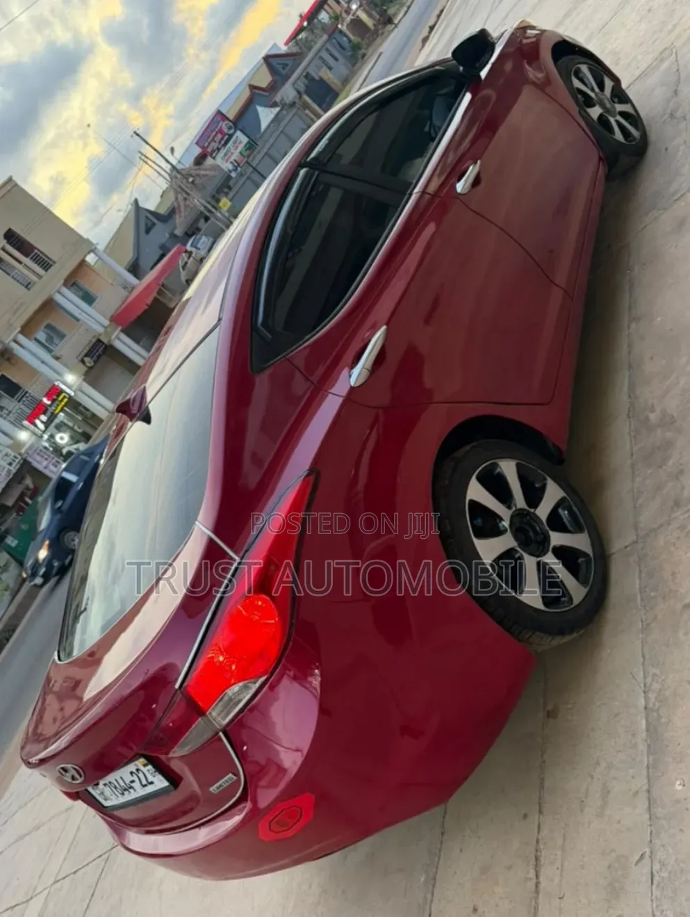 Hyundai Elantra 2013 Red