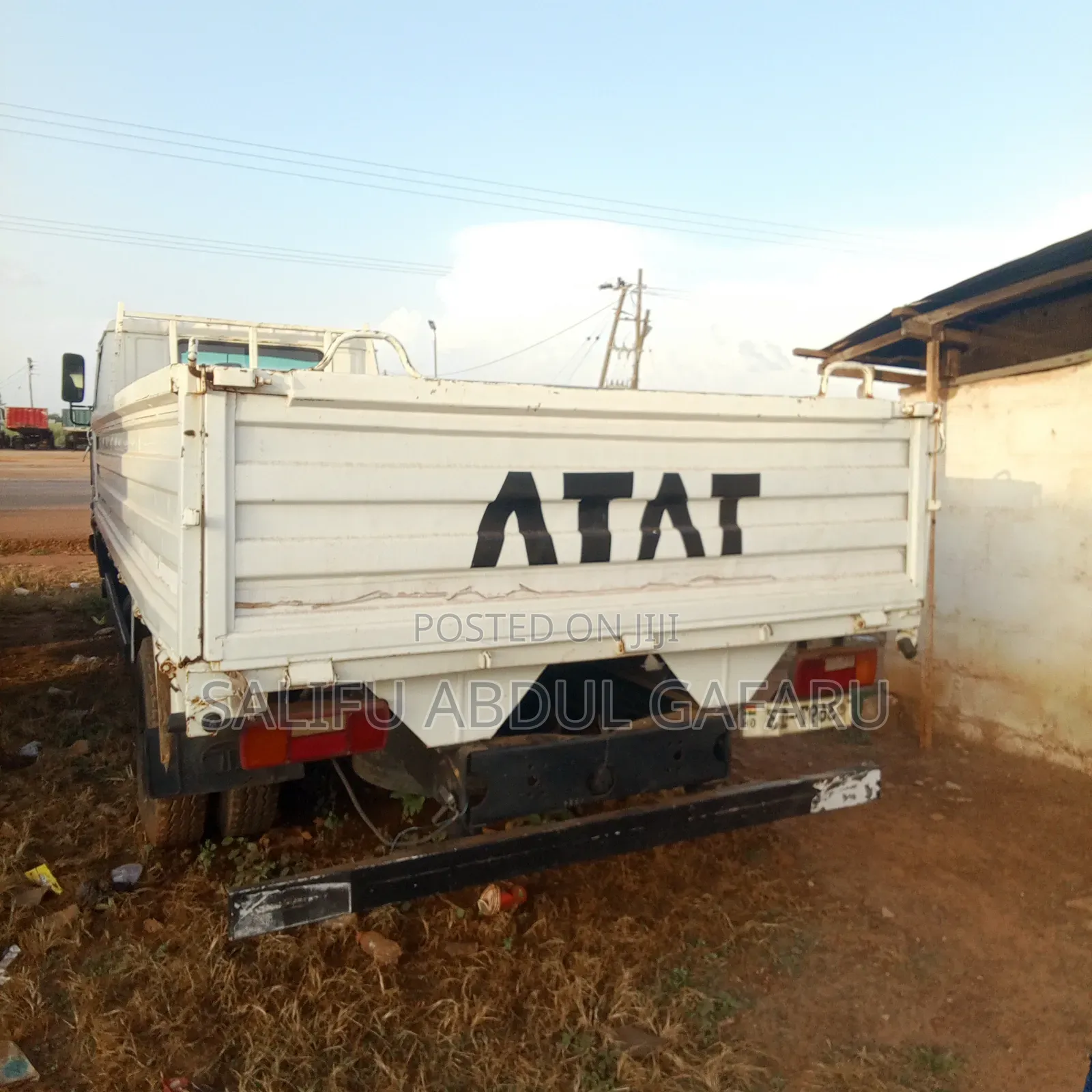 Tata 709e Truck