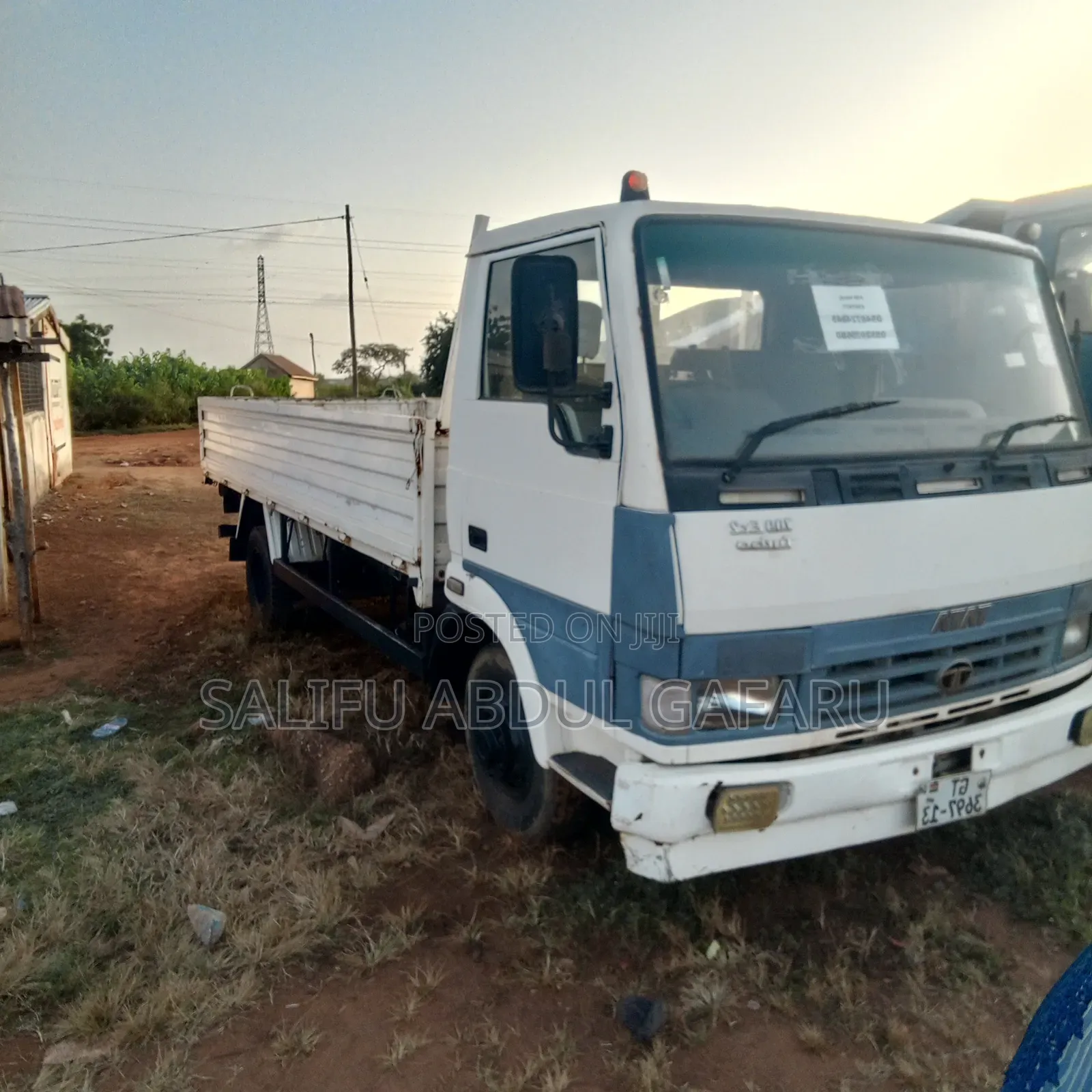 Tata 709e Truck