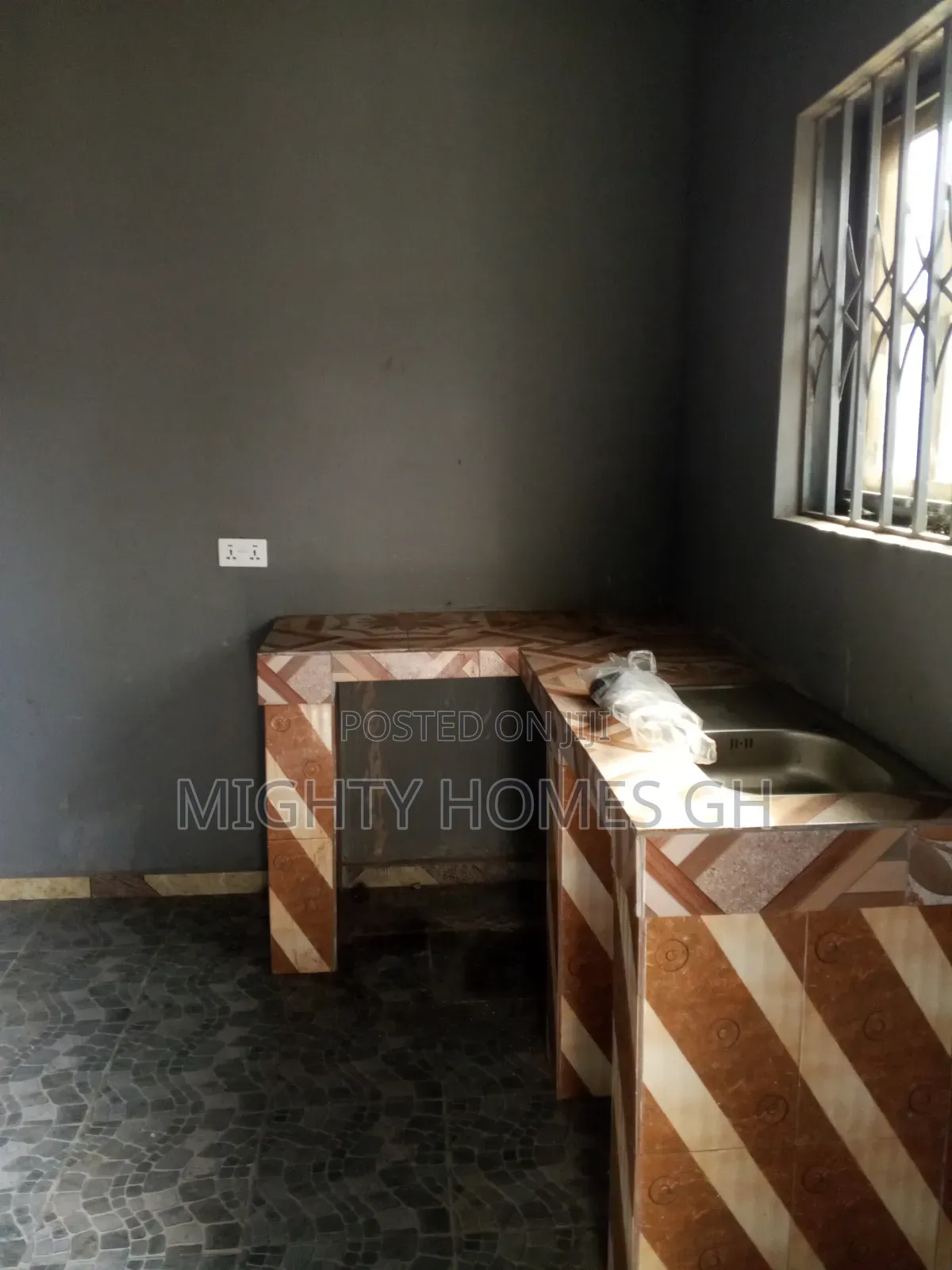 Studio Apartment in Mighty Homes, Kasoa for rent