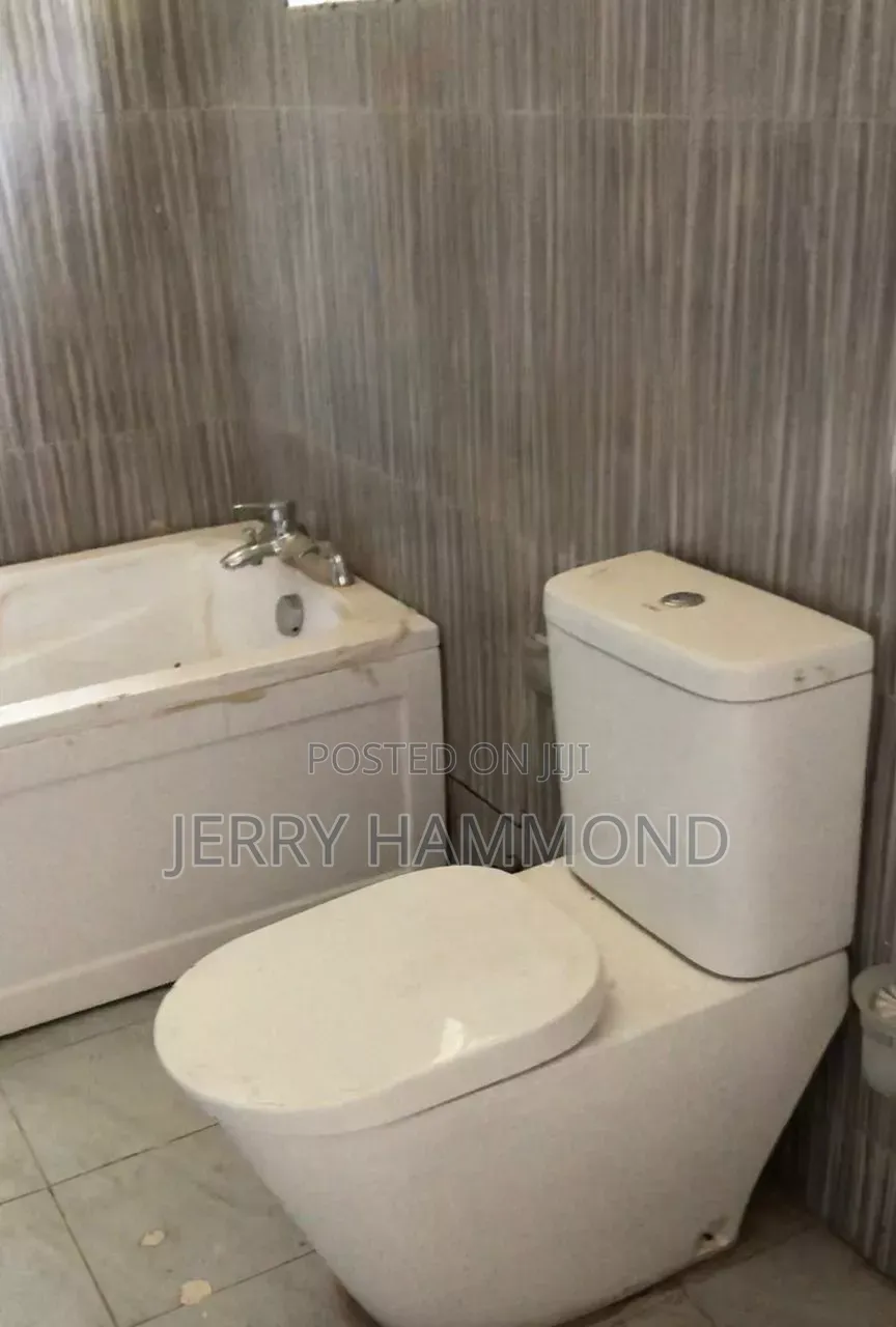 2bdrm House in Teshie New Town, for sale